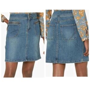 prAna Broadway Mini Denim Skirt With Zipper Patch Pockets Size 6 True Blue